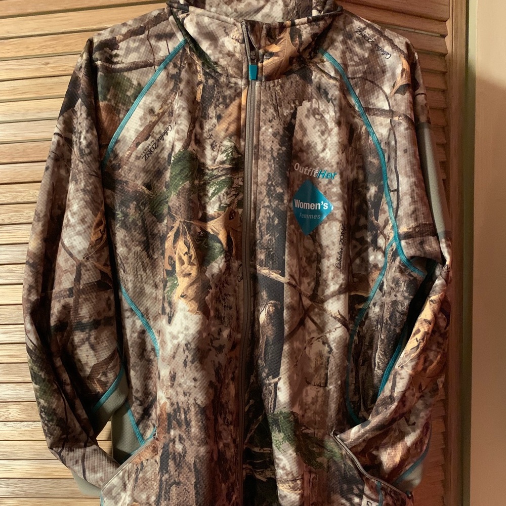Cabela’s Outfit Her Jacket NWOT
